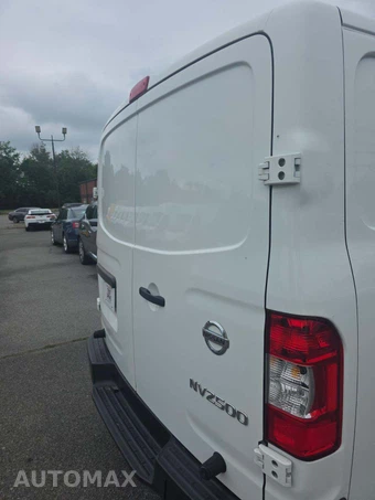 2021 Nissan NV2500 HD Cargo S Standard Roof 146.1" WB - miniatura 28