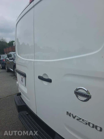 2021 Nissan NV2500 HD Cargo S Standard Roof 146.1" WB - miniatura 29