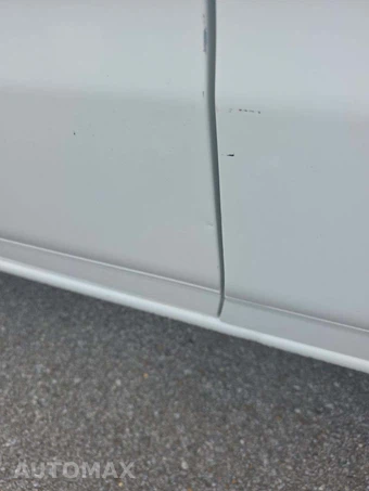 2021 Nissan NV2500 HD Cargo S Standard Roof 146.1" WB - miniatura 33