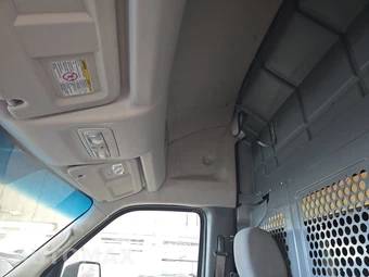 2021 Nissan NV2500 HD Cargo SV High Roof 146.1" WB - miniatura 18