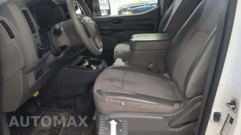 2021 Nissan NV2500 HD Cargo SV High Roof 146.1" WB - miniatura 27