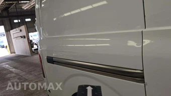 2021 Nissan NV2500 HD Cargo SV High Roof 146.1" WB - miniatura 37