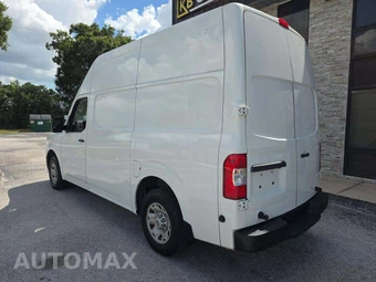 2021 Nissan NV2500 HD Cargo SV High Roof 146.1" WB - miniatura 2