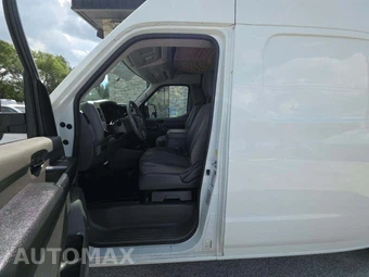 2021 Nissan NV2500 HD Cargo SV High Roof 146.1" WB - miniatura 6