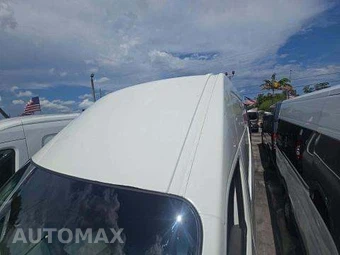 2021 Nissan NV2500 HD Cargo SV High Roof 146.1" WB - miniatura 12