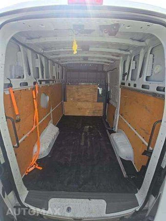 2021 Nissan NV2500 HD Cargo SV High Roof 146.1" WB - miniatura 13
