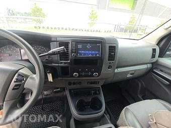 2021 Nissan NV2500 HD Cargo SV Standard Roof 146.1" WB - miniatura 10