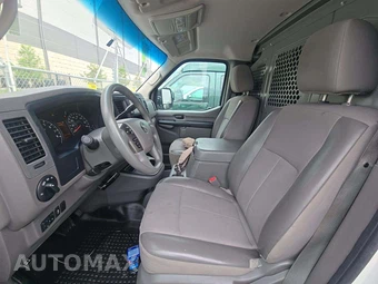 2021 Nissan NV2500 HD Cargo SV Standard Roof 146.1" WB - miniatura 6