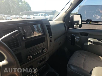 2021 Nissan NV2500 HD Cargo SV Standard Roof 146.1" WB - miniatura 11
