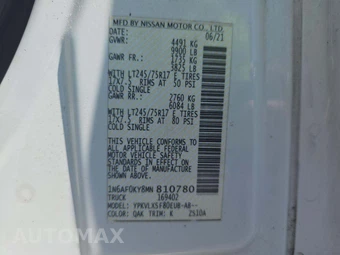 2021 Nissan NV3500 HD Cargo SV Standard Roof 146.1" WB - miniatura 2