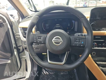 2021 Nissan Rogue Platinum - miniatura 10
