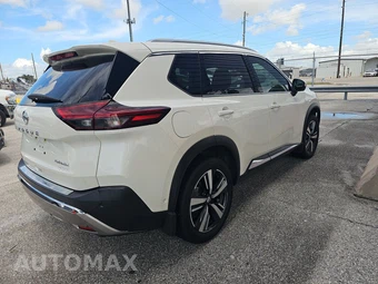 2021 Nissan Rogue Platinum - miniatura 4