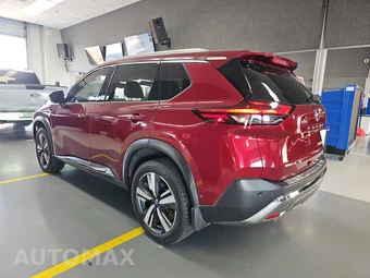 2021 Nissan Rogue Platinum – miniatura 6