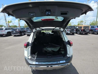 2021 Nissan Rogue Platinum – miniatura 14