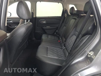 2021 Nissan Rogue Platinum - miniatura 13