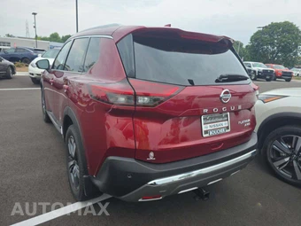 2021 Nissan Rogue Platinum - miniatura 2