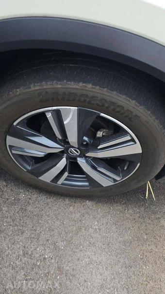 2021 Nissan Rogue Platinum - miniatura 23