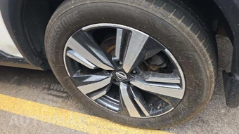 2021 Nissan Rogue Platinum - miniatura 30