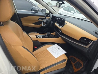 2021 Nissan Rogue Platinum - miniatura 8