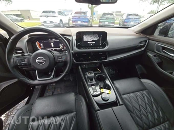 2021 Nissan Rogue Platinum – miniatura 10