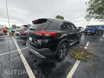 2021 Nissan Rogue Platinum – miniatura 3