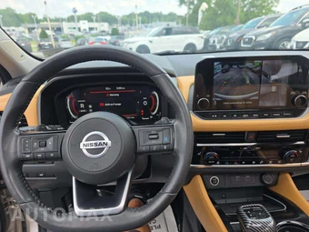 2021 Nissan Rogue Platinum – miniatura 10