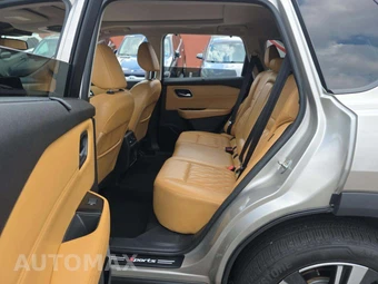 2021 Nissan Rogue Platinum – miniatura 13