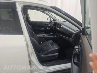 2021 Nissan Rogue Platinum – miniatura 8