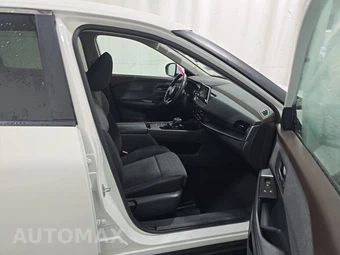 2021 Nissan Rogue S - miniatura 8