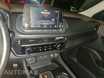 2021 Nissan Rogue S – miniatura 11