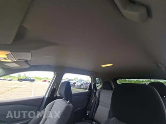 2021 Nissan Rogue S – miniatura 11