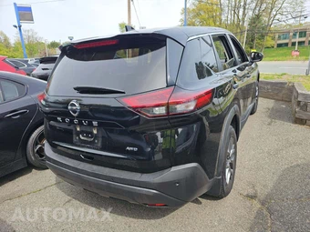 2021 Nissan Rogue S – miniatura 3