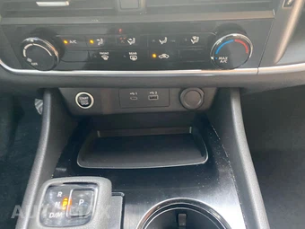 2021 Nissan Rogue S - miniatura 44