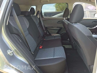 2021 Nissan Rogue S – miniatura 16