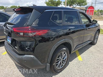 2021 Nissan Rogue S – miniatura 3