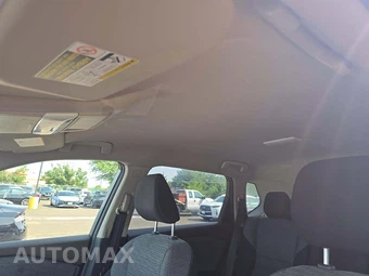 2021 Nissan Rogue S – miniatura 11