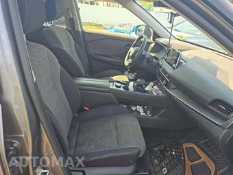 2021 Nissan Rogue S – miniatura 18