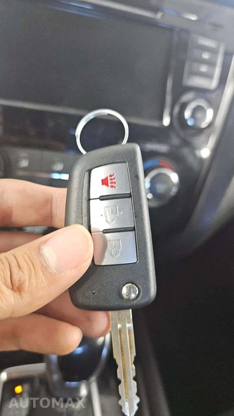 2021 Nissan Rogue Sport S - miniatura 21