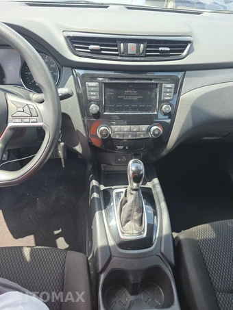 2021 Nissan Rogue Sport S - miniatura 11