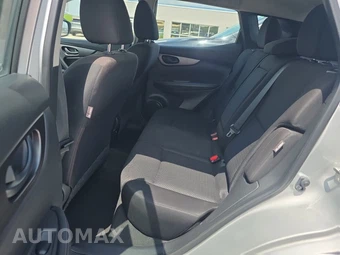 2021 Nissan Rogue Sport S - miniatura 13