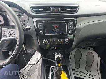 2021 Nissan Rogue Sport S - miniatura 10