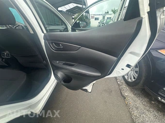 2021 Nissan Rogue Sport S - miniatura 18