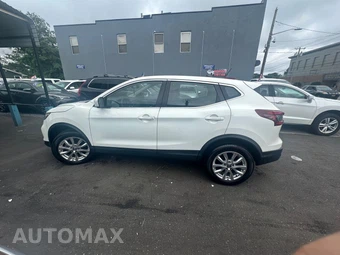 2021 Nissan Rogue Sport S - miniatura 5