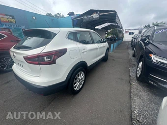 2021 Nissan Rogue Sport S - miniatura 8