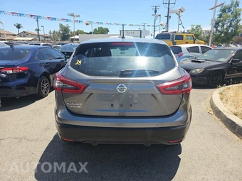 2021 Nissan Rogue Sport S - miniatura 5