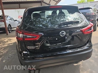 2021 Nissan Rogue Sport S - miniatura 5