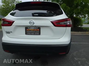2021 Nissan Rogue Sport S - miniatura 4