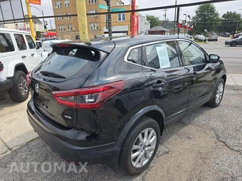 2021 Nissan Rogue Sport S - miniatura 3