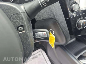 2021 Nissan Rogue Sport S - miniatura 8