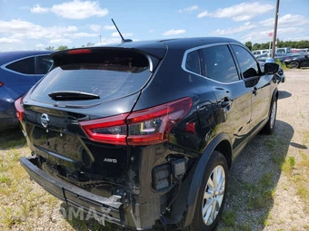 2021 Nissan Rogue Sport S - miniatura 4